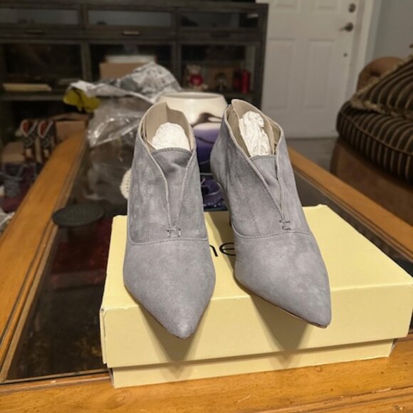 Boots - Picture 1 of 4